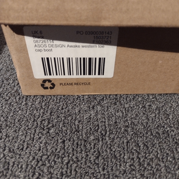 ASOS DESIGN || Awake Western Toe Cap Boot || Black || WOMENS UK 6, US 8 - Picture 4 of 5